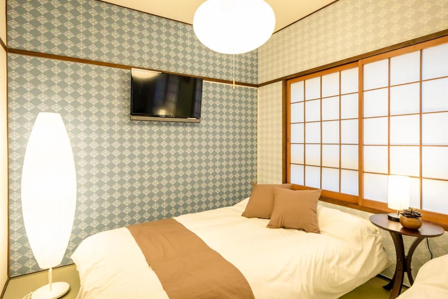 Funhouse-to North Umeda Guestresidence Aparthotel 2*
